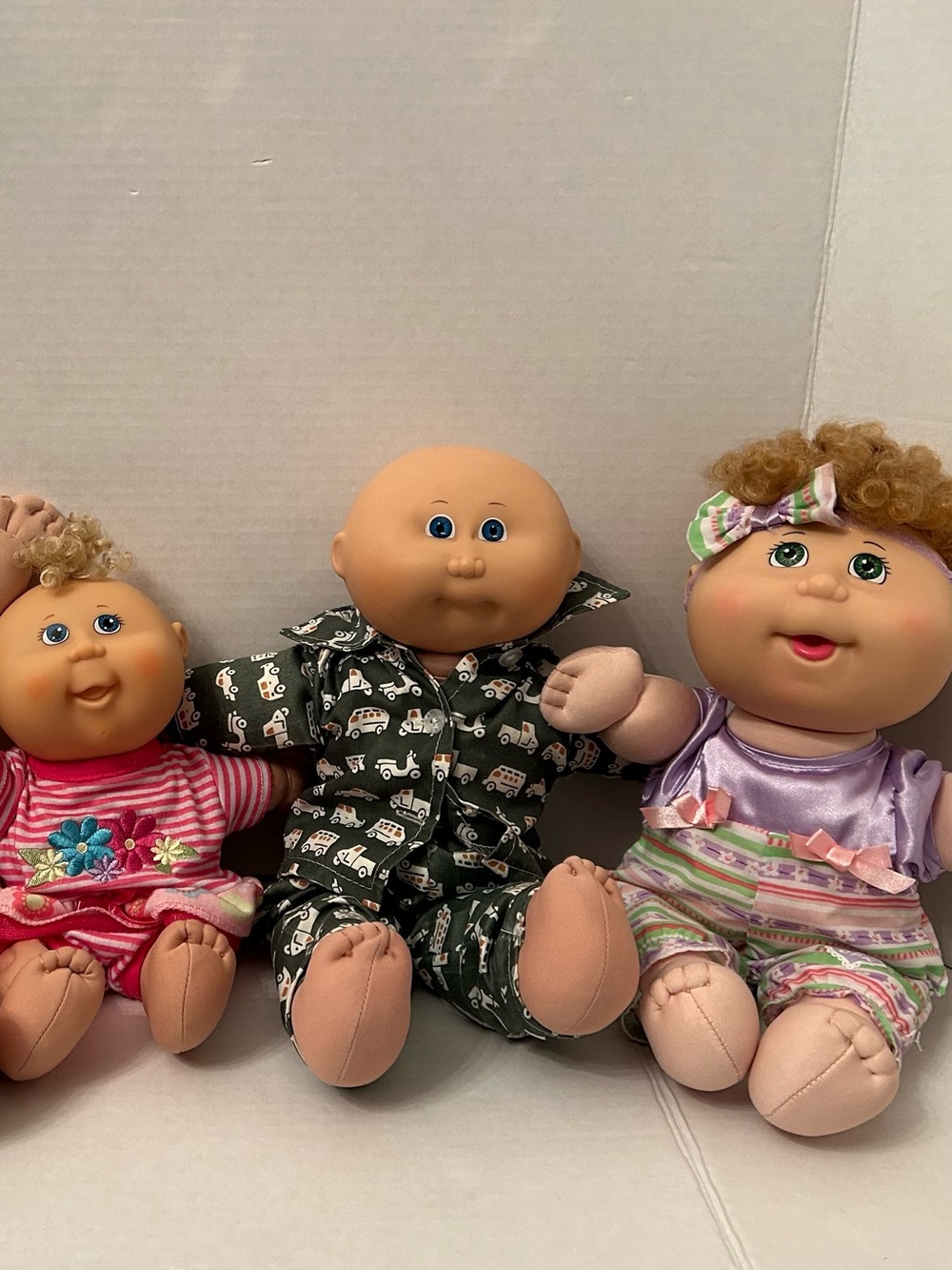 Cabbage patch kids bundle.